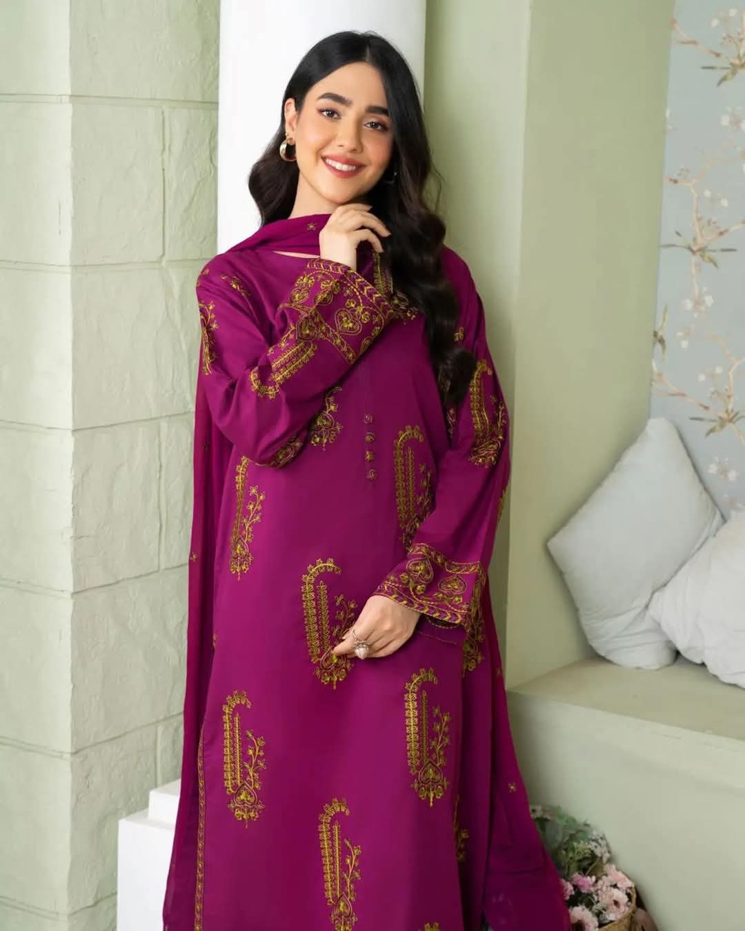 Amber Embroidery 3pc - Stylosefashion
