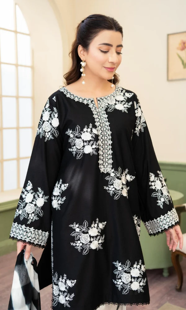 Zara Shahjahan Luxury Embroidered Lawn 3Pc Suit